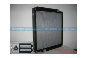 Радиатор системы охлаждения 290/336 л.с.WD615 